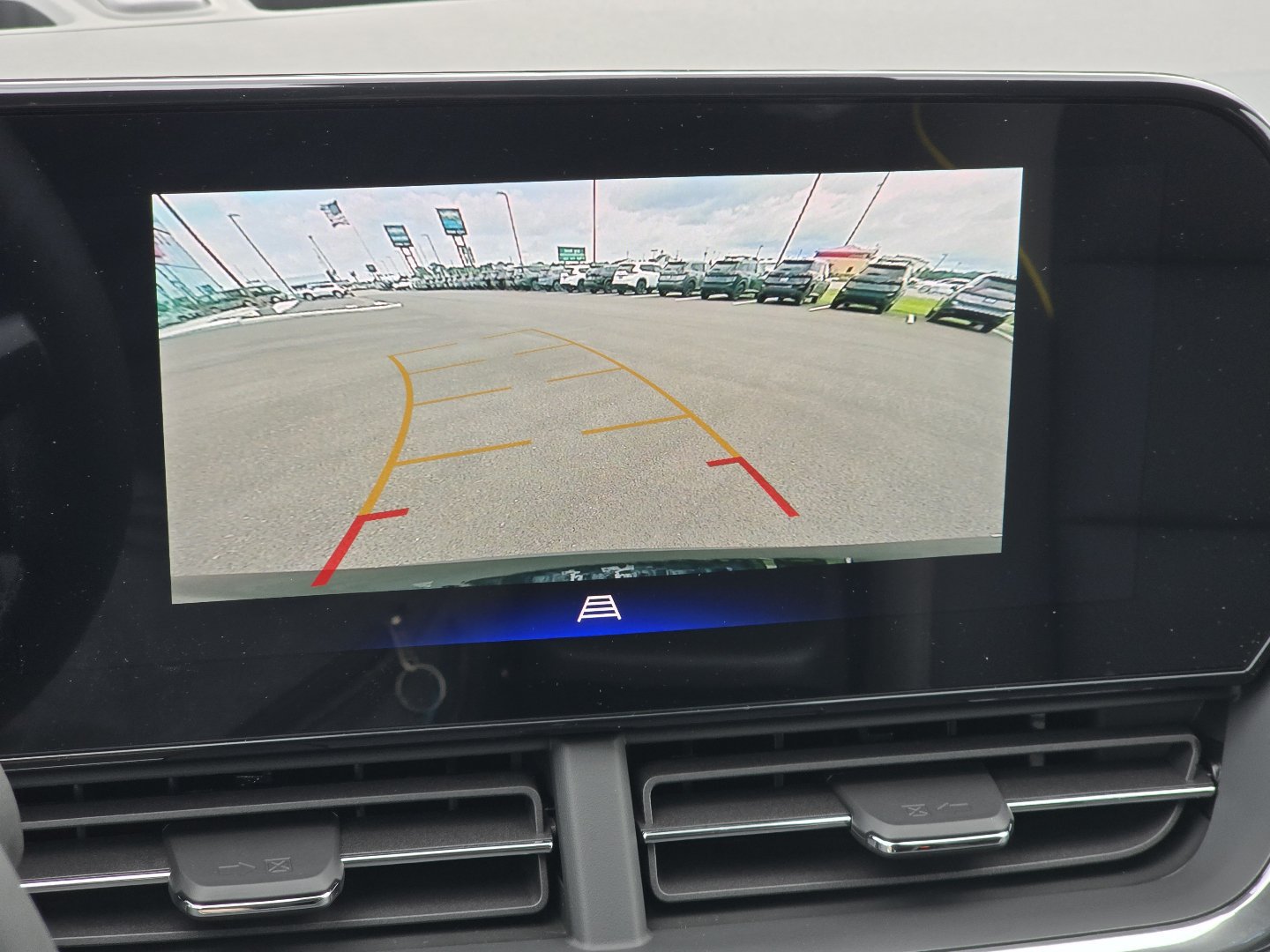 New 2026 Chevrolet Trax ACTIV w/ Driver Confidence Package FWD image 4