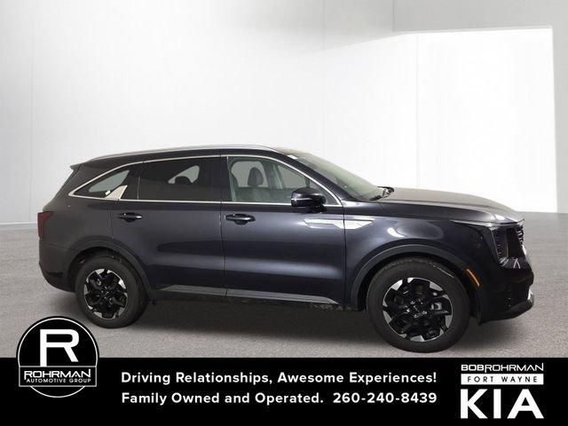 Certified 2025 Kia Sorento S image 5