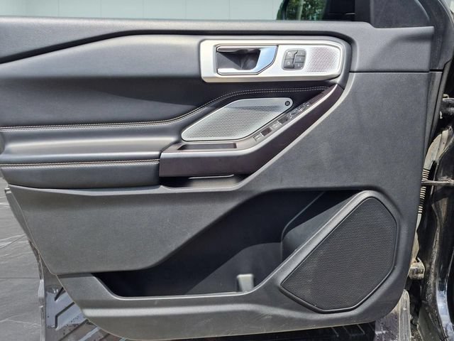 Used 2020 Ford Explorer ST w/ ST Street Pack AWD/4WD image 15