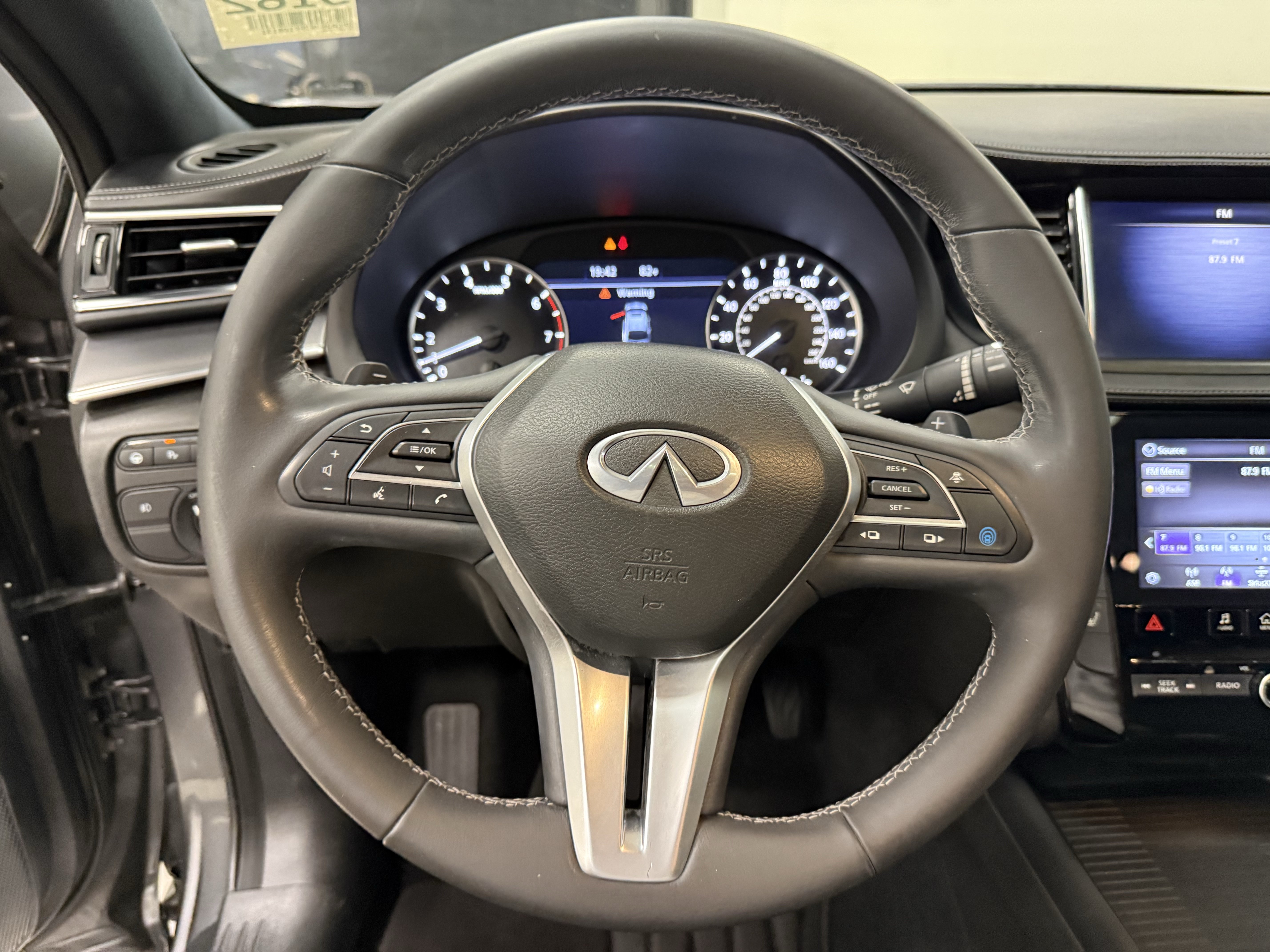 Certified 2023 INFINITI QX55 Luxe w/ Cargo Package AWD/4WD image 16