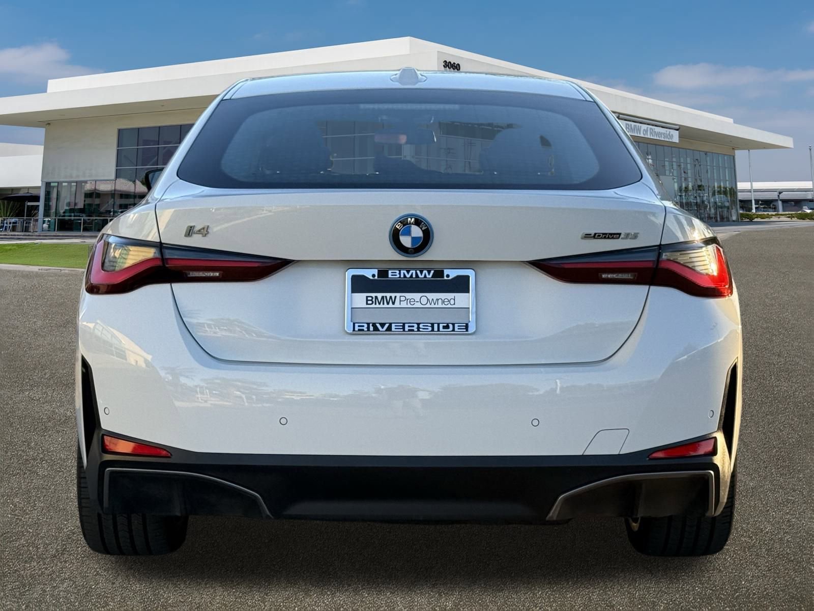 Certified 2023 BMW i4 eDrive35 w/ Premium Package image 9