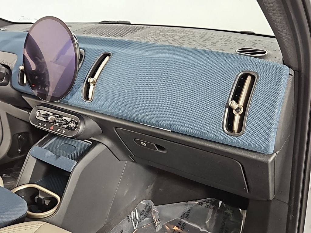 Certified 2025 MINI Cooper Countryman S image 14