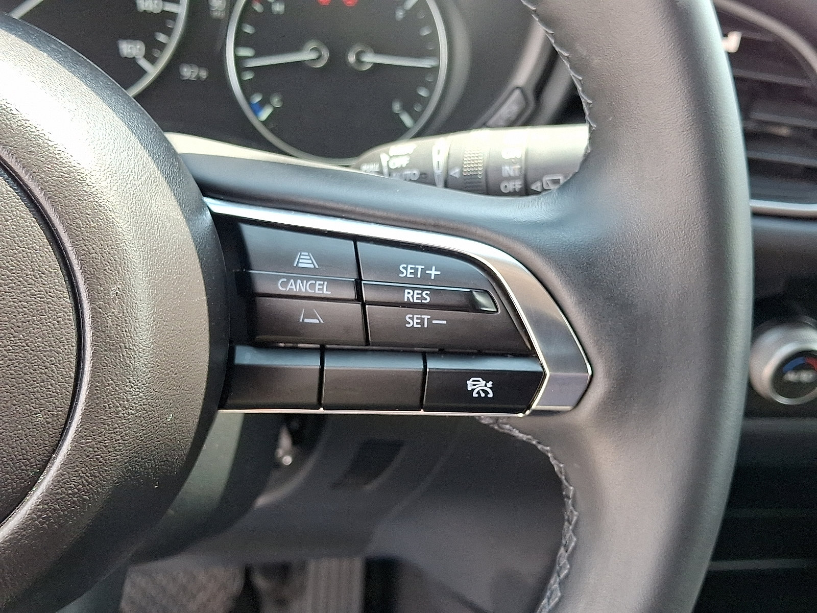 Used 2025 MAZDA CX-30 AWD 2.5 S w/ Select Sport Pkg image 21