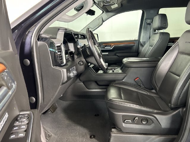 Used 2022 GMC Sierra 1500 Denali w/ Technology Package AWD/4WD image 11