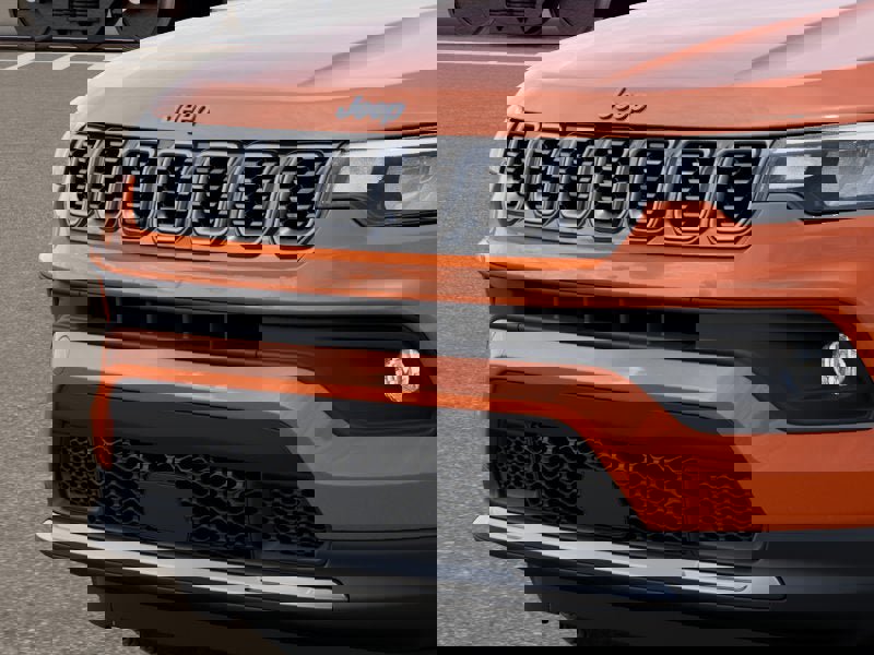 New 2026 Jeep Compass Latitude AWD/4WD image 7