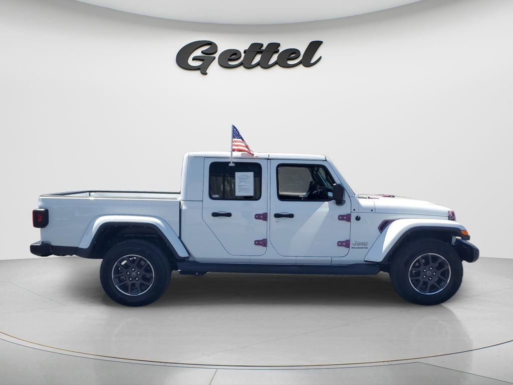 Used 2023 Jeep Gladiator Overland w/ Trailer Tow Package image 4