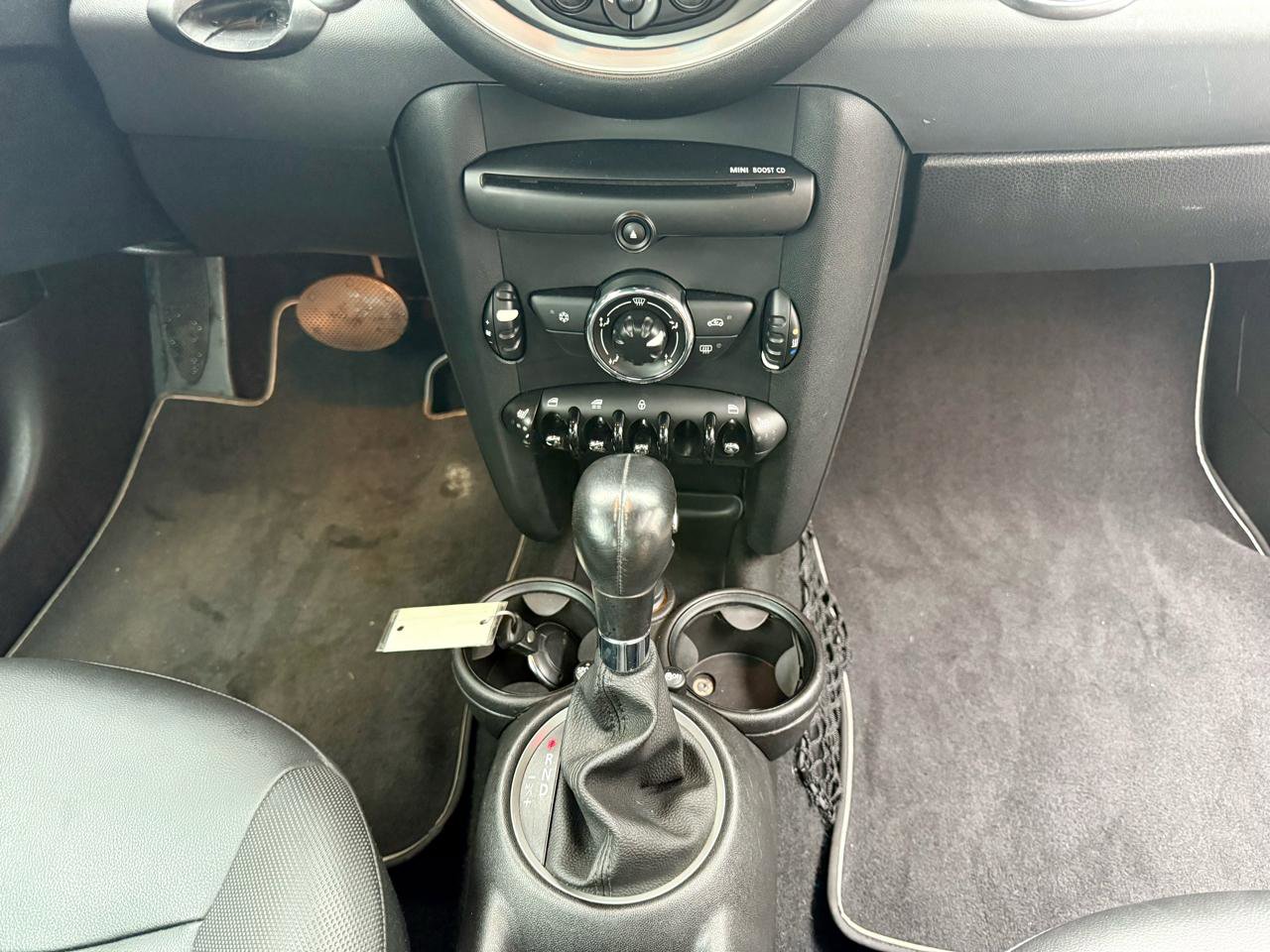 Used 2011 MINI Cooper Convertible FWD image 22