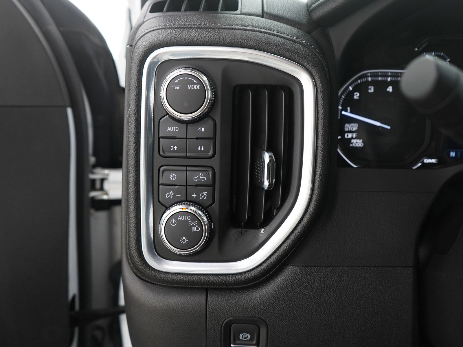 Used 2022 GMC Sierra 1500 Elevation image 24