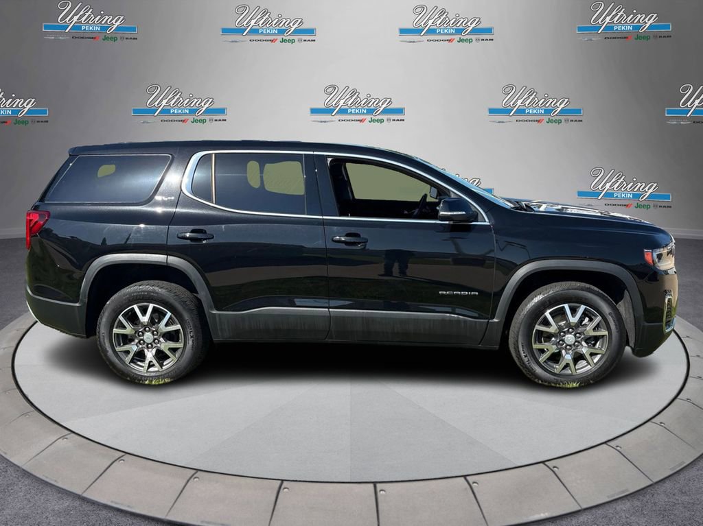 Used 2023 GMC Acadia SLE image 2