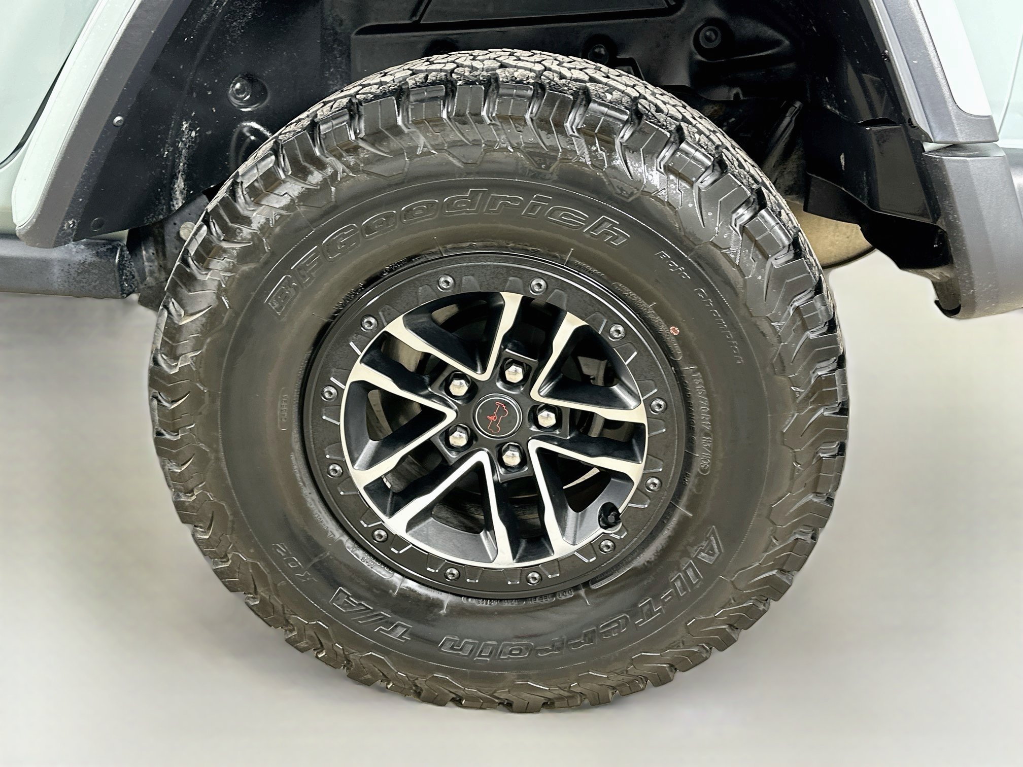 Certified 2024 Jeep Wrangler Unlimited Rubicon AWD/4WD image 35