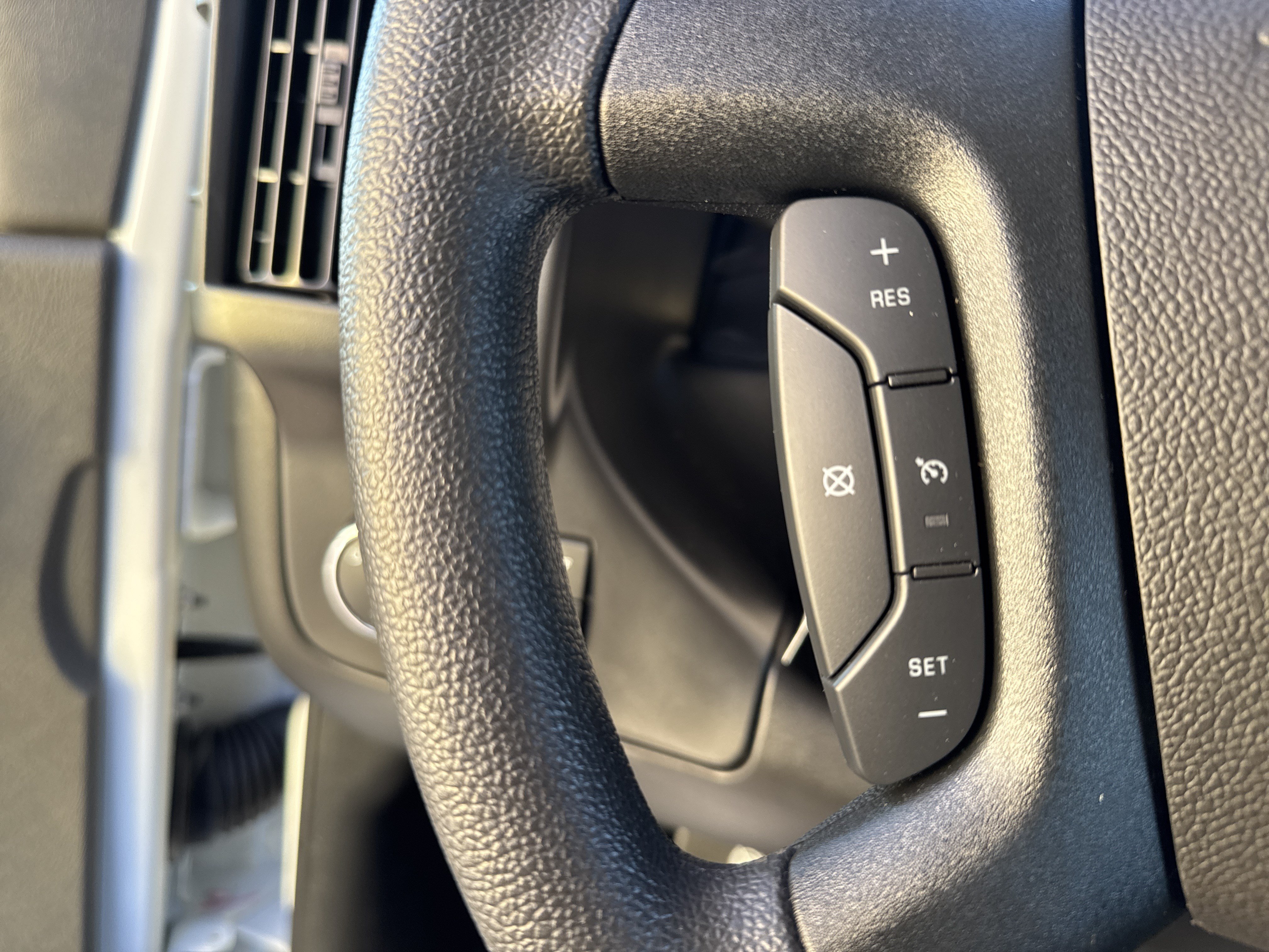 New 2025 GMC Savana 2500 w/ Driver Convenience Package RWD image 19
