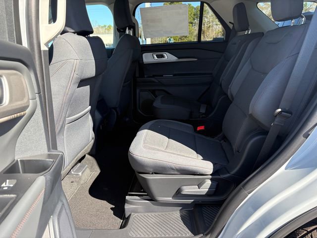 New 2026 Ford Explorer Active RWD image 25