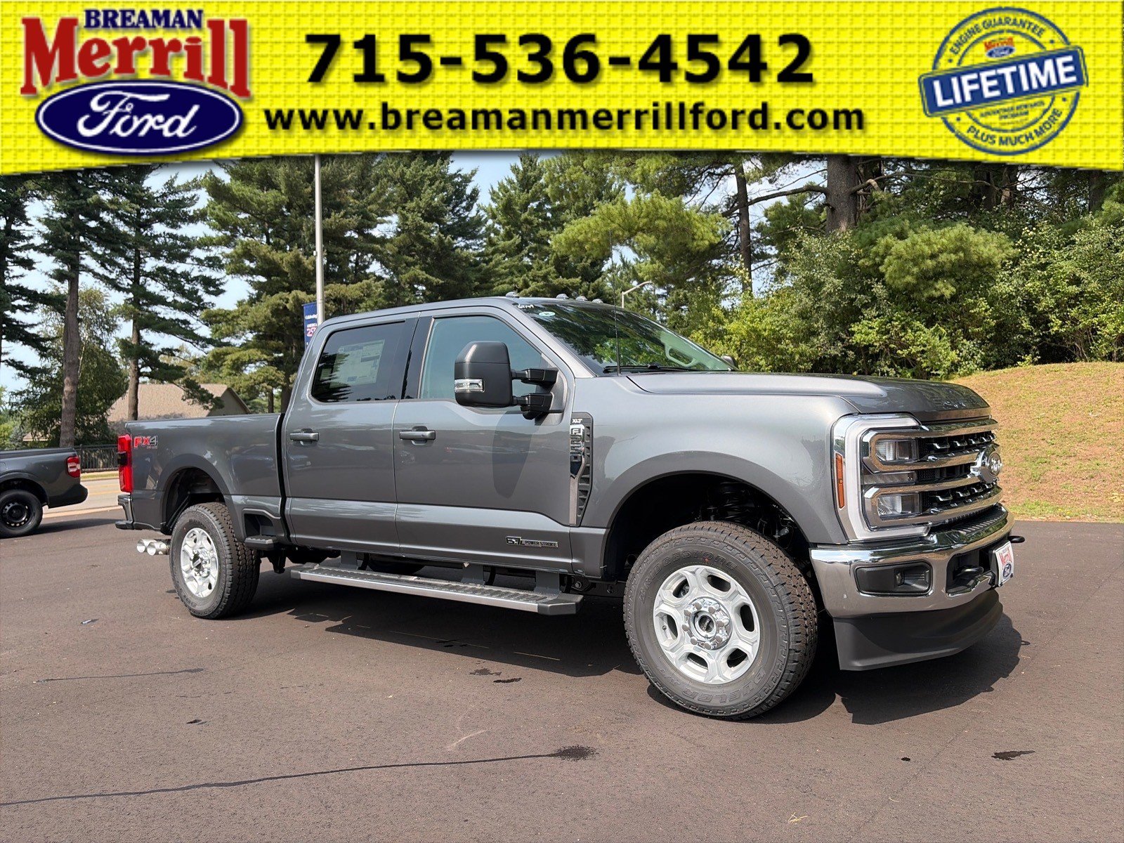 New 2026 Ford F250 XLT w/ XLT Premium Package AWD/4WD image 1