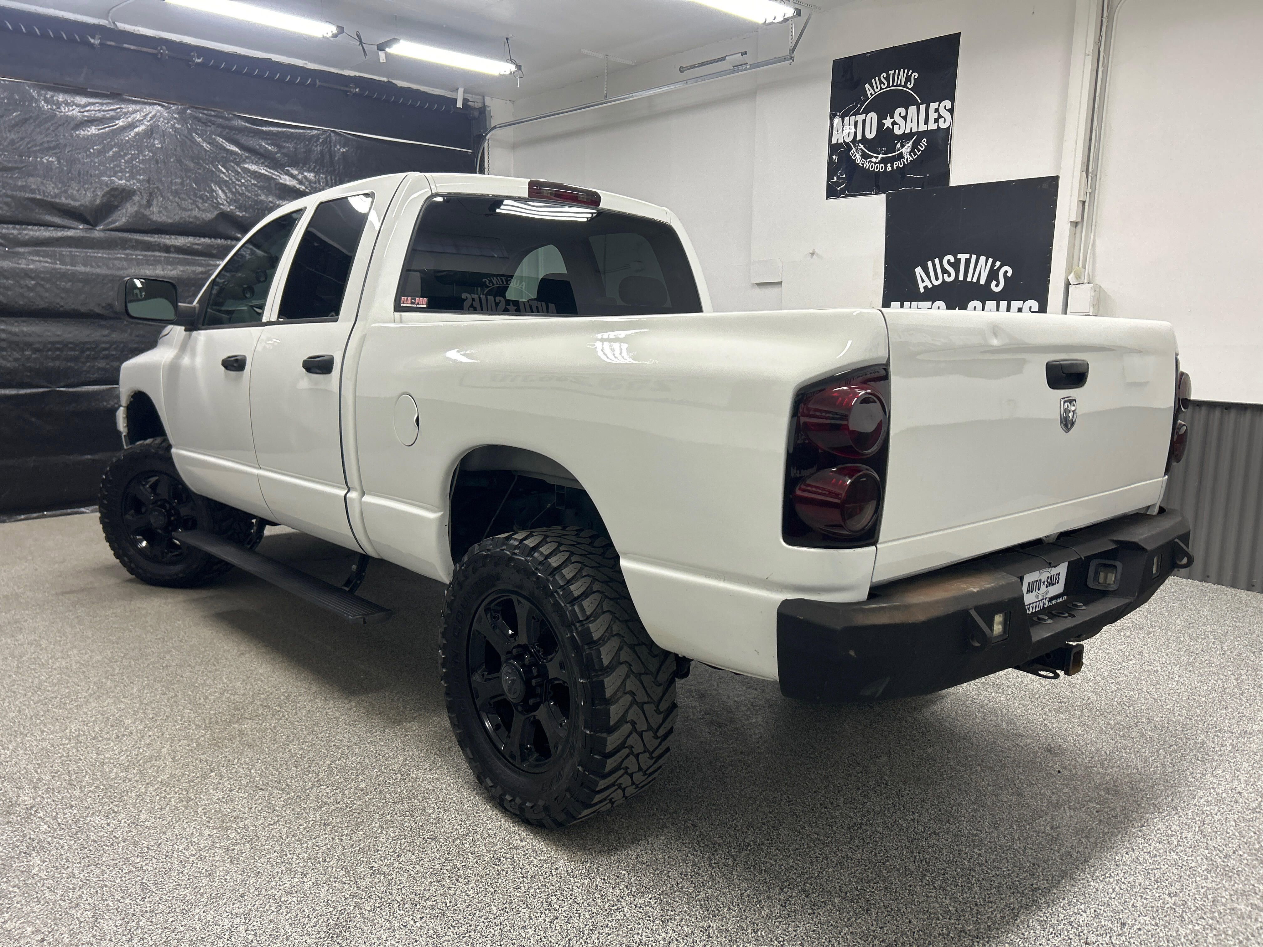 Used 2007 Dodge Ram 3500 Truck SLT w/ Quad Cab Big Horn Value Group AWD/4WD image 4