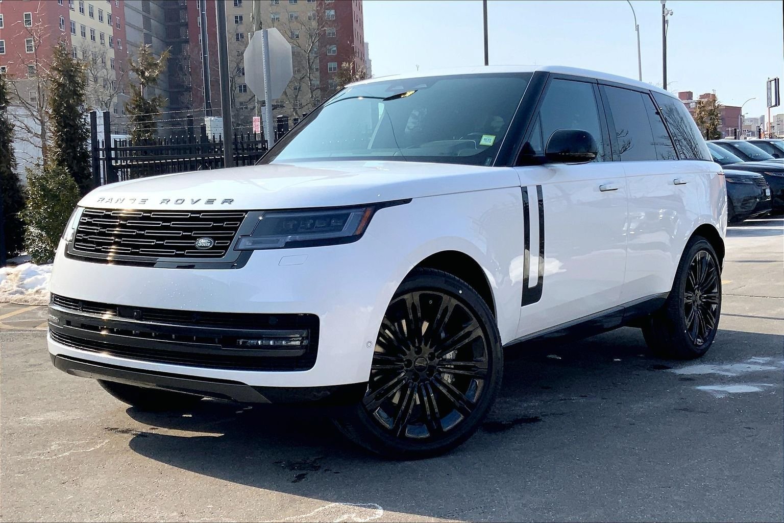 New 2026 Land Rover Range Rover SE AWD/4WD image 1