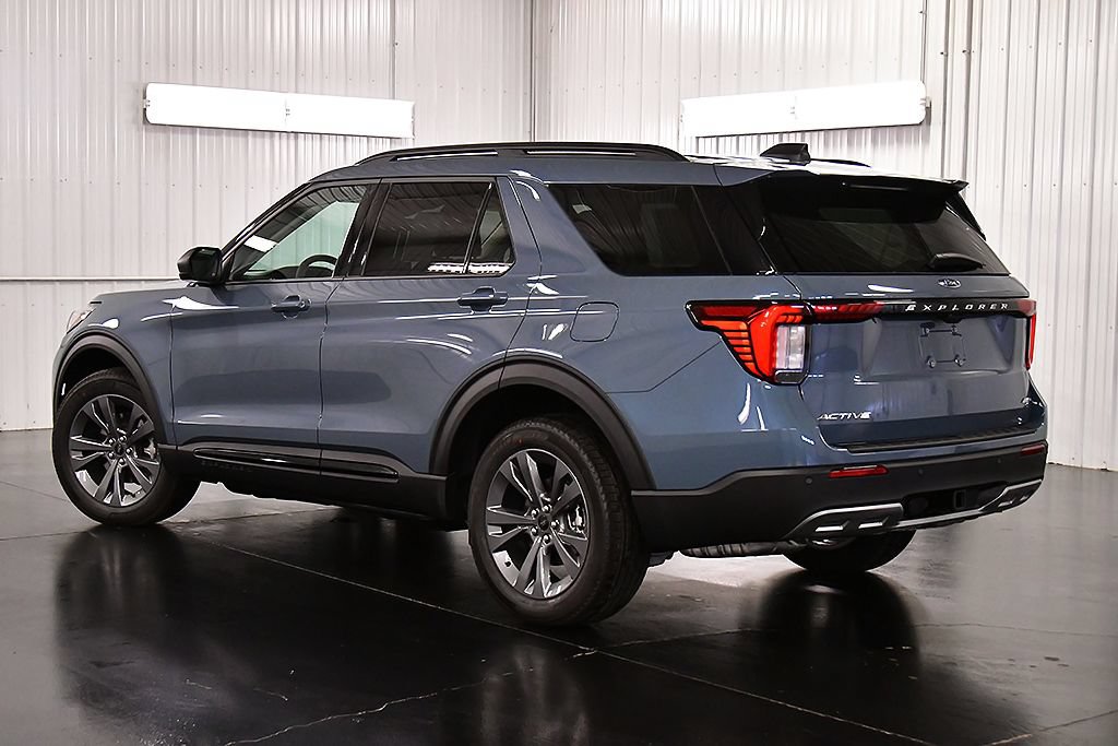 New 2026 Ford Explorer Active w/ Active Comfort Package AWD/4WD image 5
