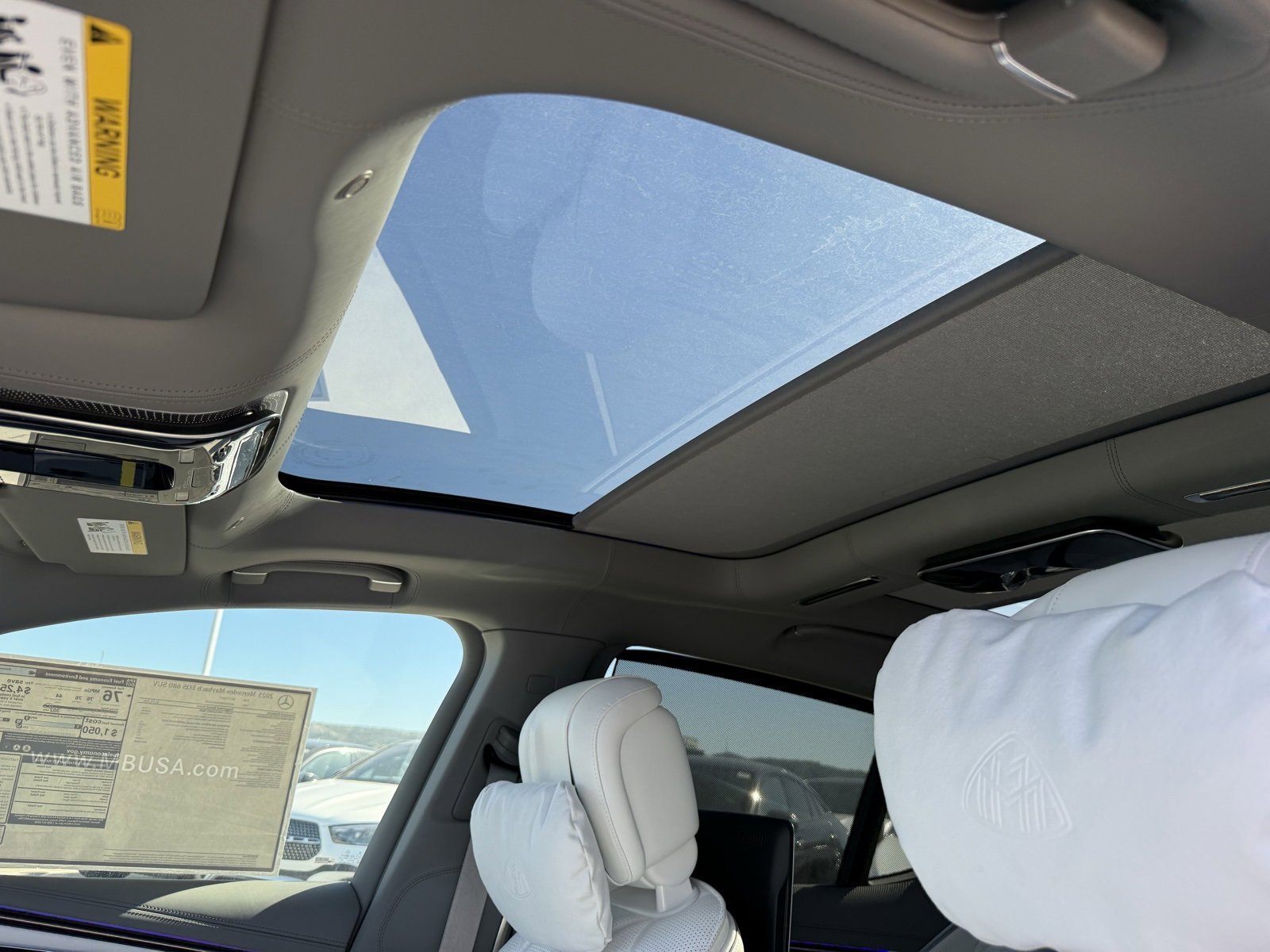 New 2025 Mercedes-Benz Maybach EQS 680 4MATIC image 18