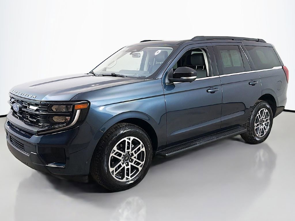 Used 2025 Ford Expedition Active image 9