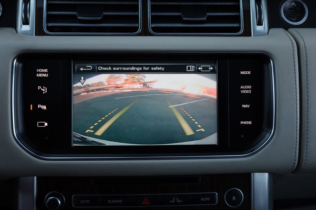 Used 2015 Land Rover Range Rover Long Wheelbase Autobiography image 39