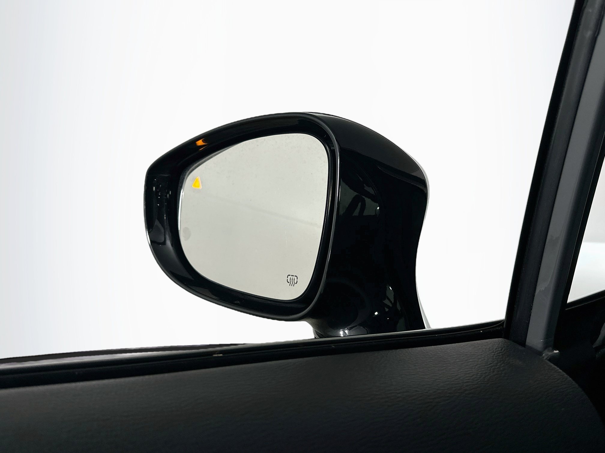 Used 2025 Chrysler Pacifica Select FWD image 16