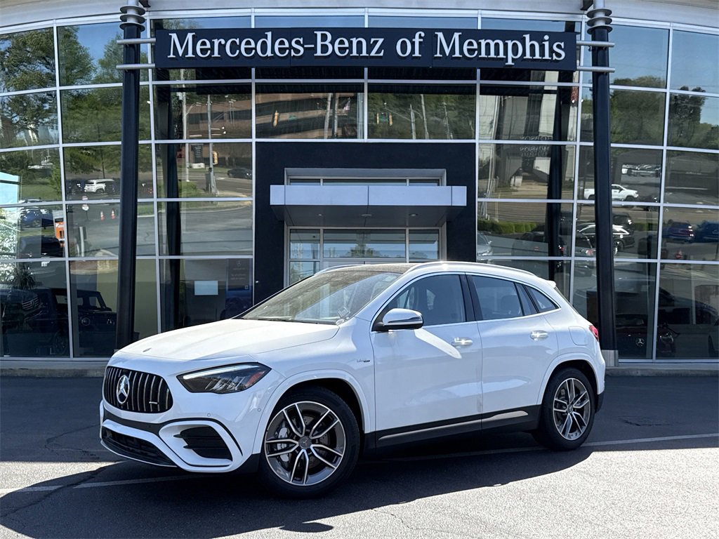New 2025 Mercedes-Benz GLA 35 AMG 4MATIC image 1