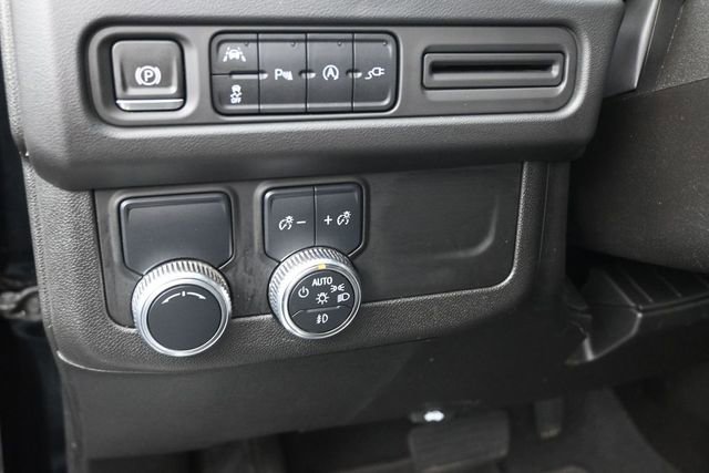 Used 2021 GMC Yukon SLT RWD image 21