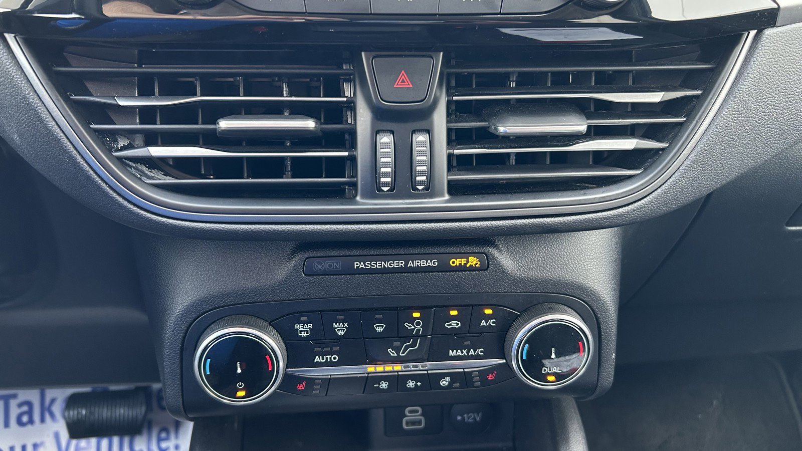 Used 2024 Ford Escape Active image 30