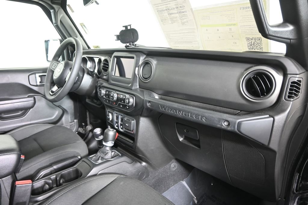 Used 2023 Jeep Wrangler Sport S image 14