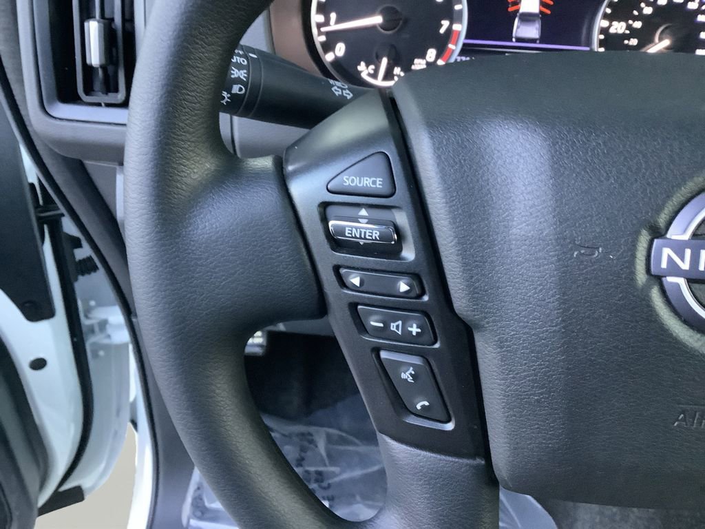Used 2025 Nissan Frontier S image 21