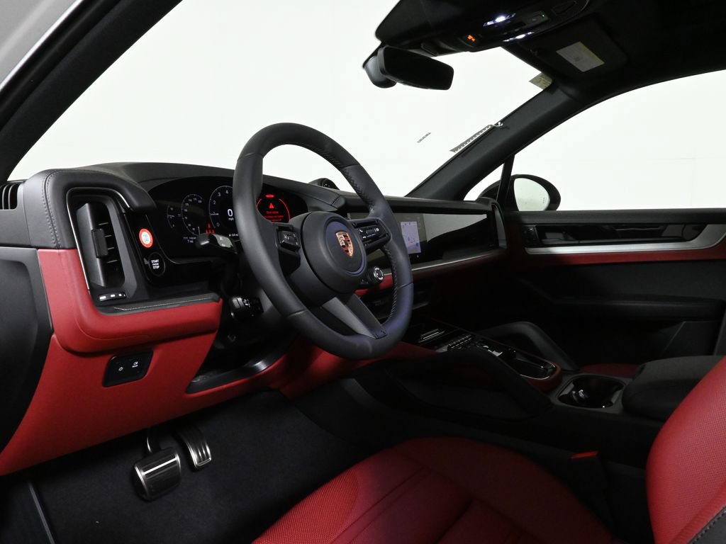 Used 2026 Porsche Cayenne S AWD/4WD image 4