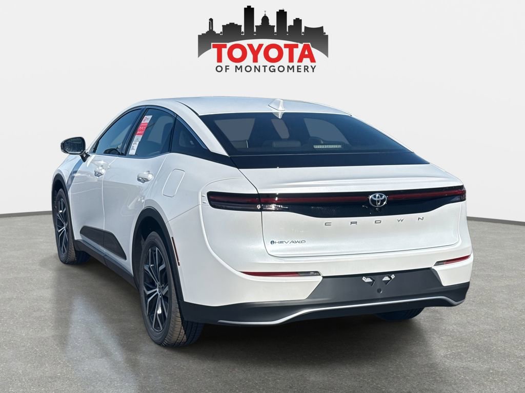 New 2026 Toyota Crown XLE image 5