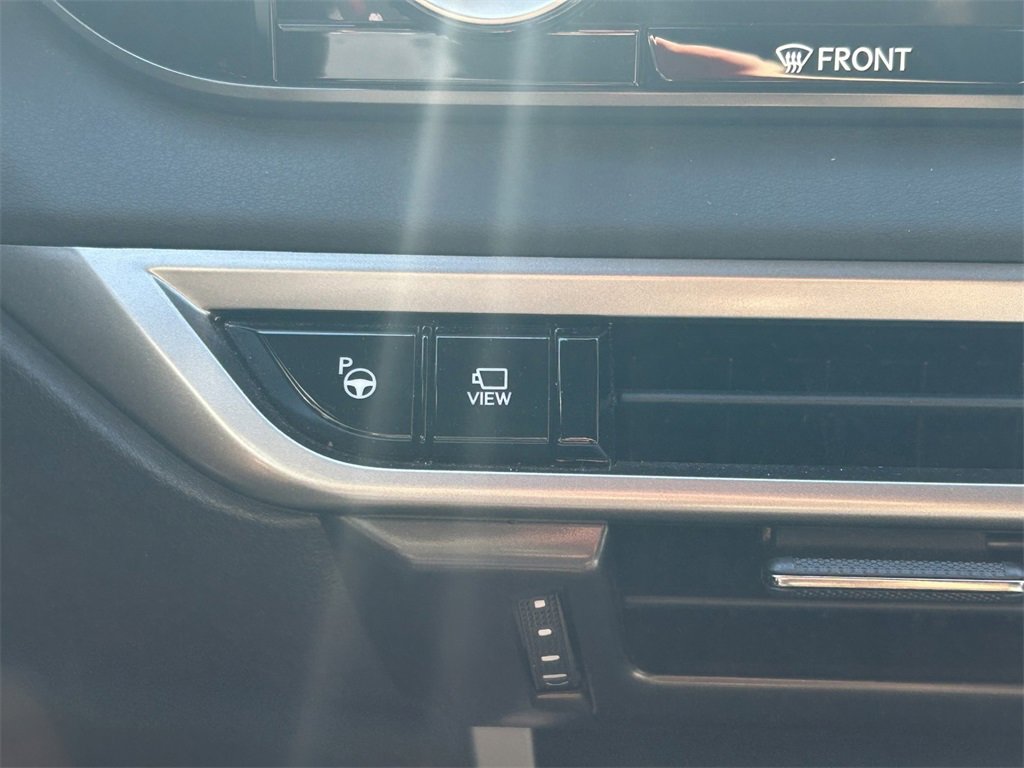 Used 2024 Lexus RX 350 image 32