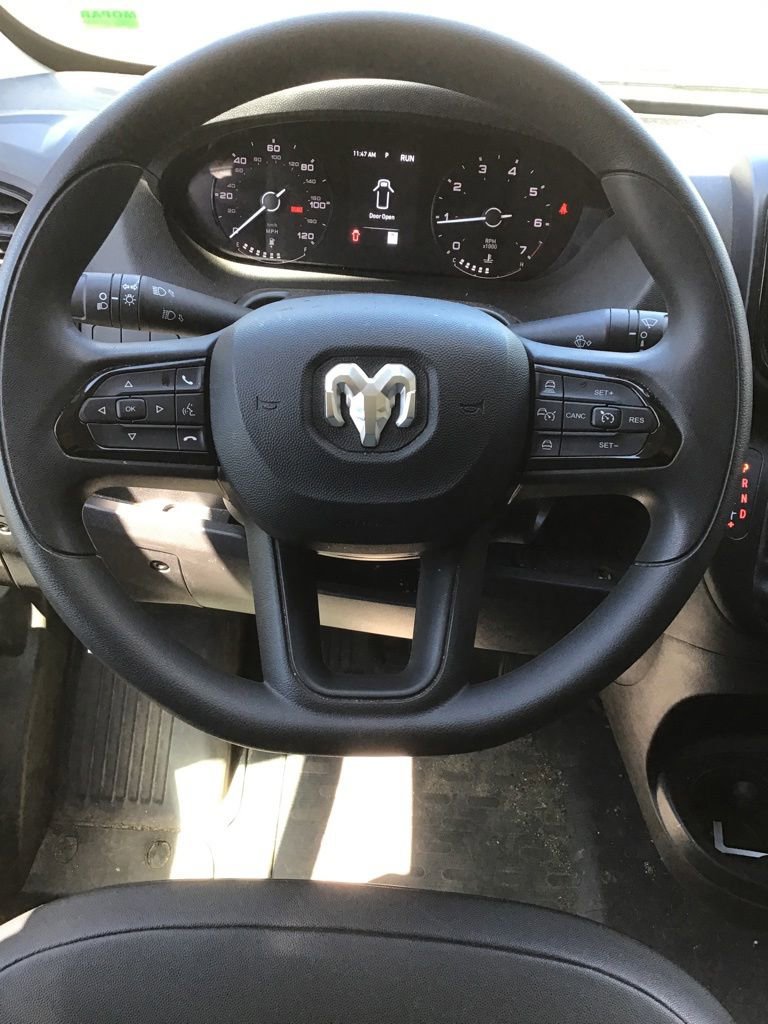 Used 2026 RAM ProMaster 2500 w/ Convenience Group FWD image 8