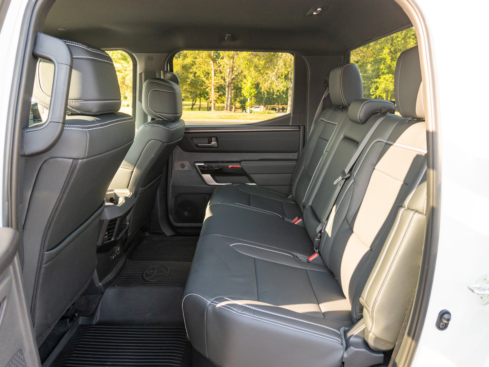 Used 2026 Toyota Tundra Limited w/ Power Package RWD image 14