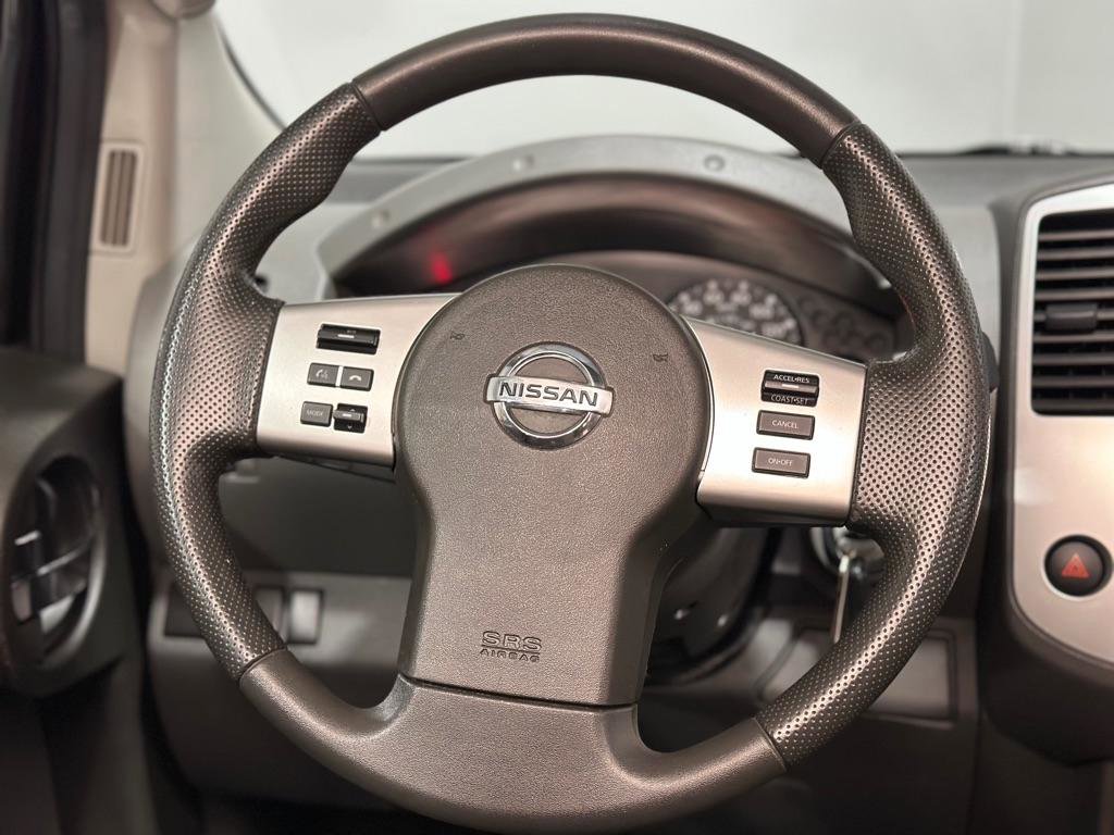Used 2015 Nissan Xterra X image 14