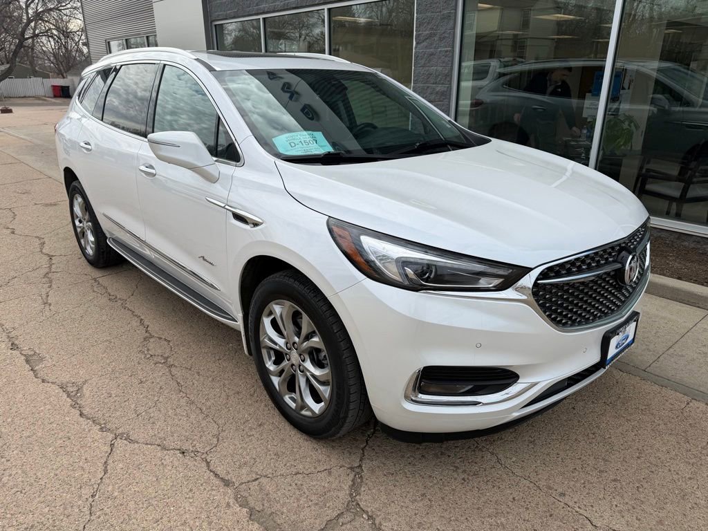 Used 2021 Buick Enclave Avenir w/ Avenir Technology Package image 1