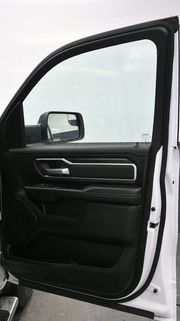 Used 2023 RAM 1500 Big Horn AWD/4WD image 9
