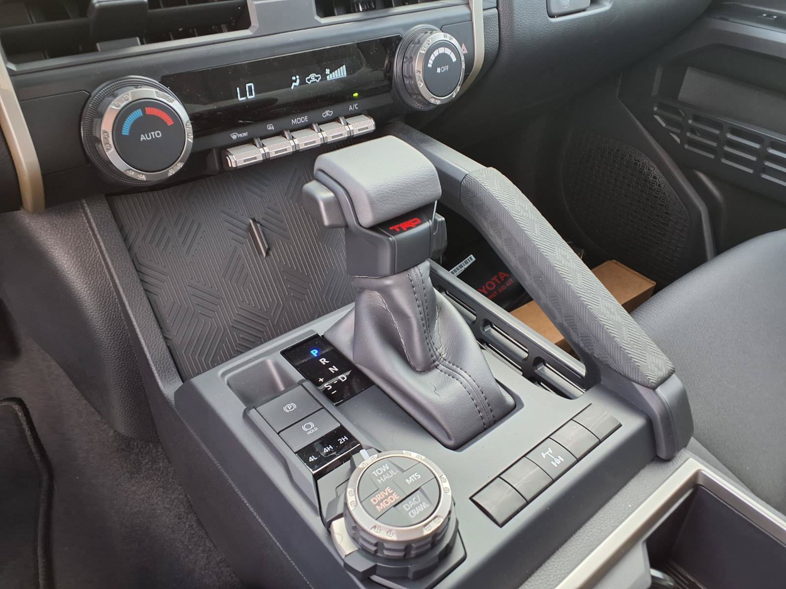 New 2026 Toyota Tacoma TRD Off-Road AWD/4WD image 15