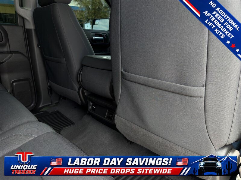 Used 2021 GMC Sierra 1500 4x4 Crew Cab w/ Sierra Value Package image 24