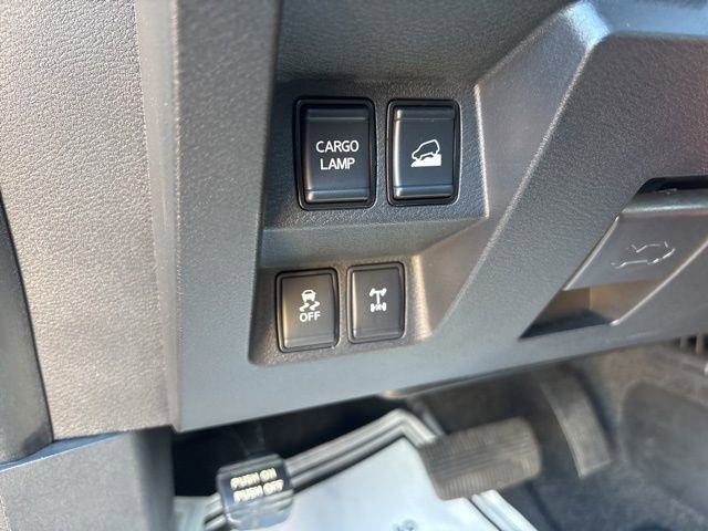 Used 2024 Nissan Frontier PRO-4X w/ Off-Road Protection Package AWD/4WD image 30