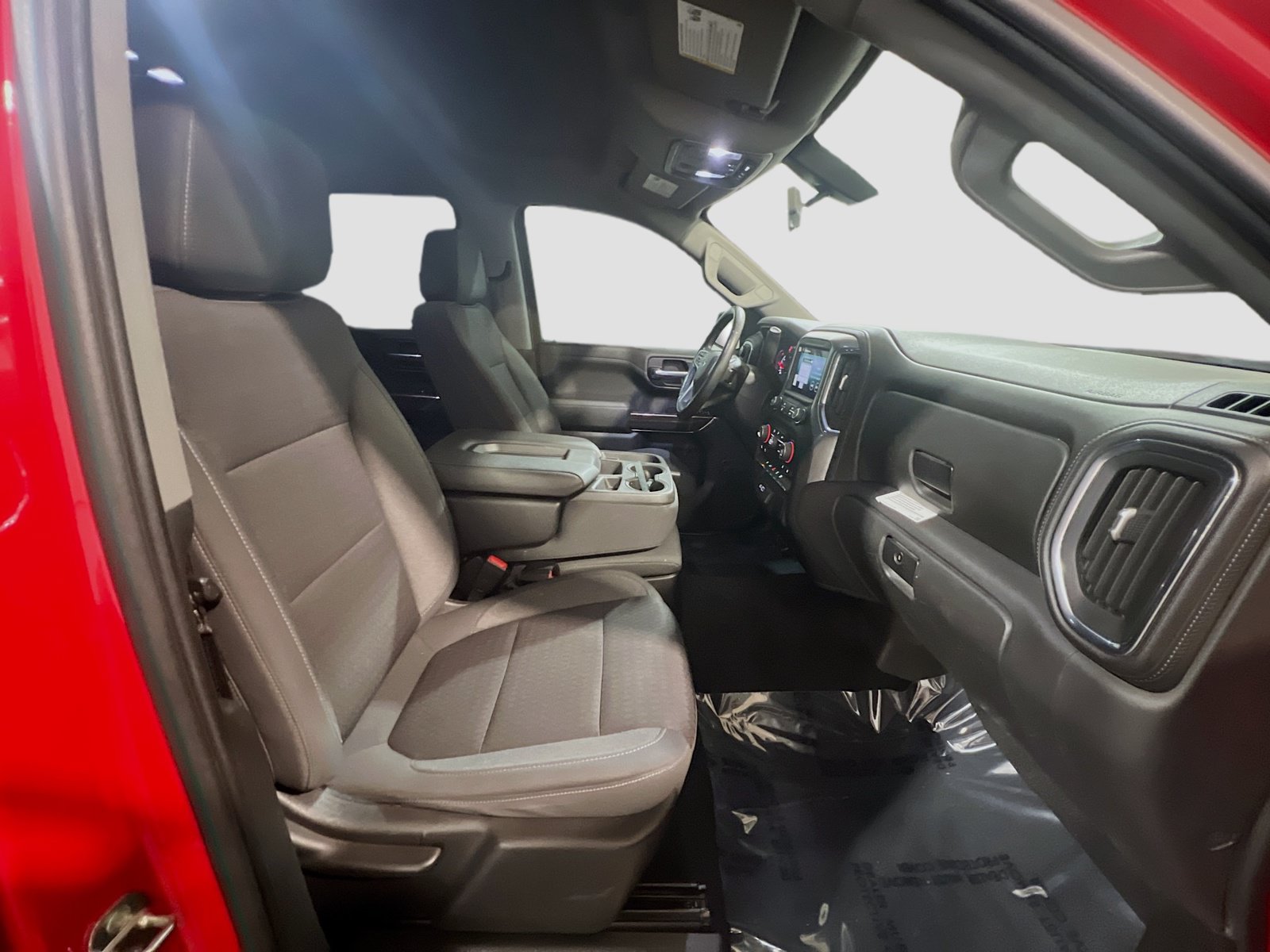 Used 2021 Chevrolet Silverado 1500 RST AWD/4WD image 19