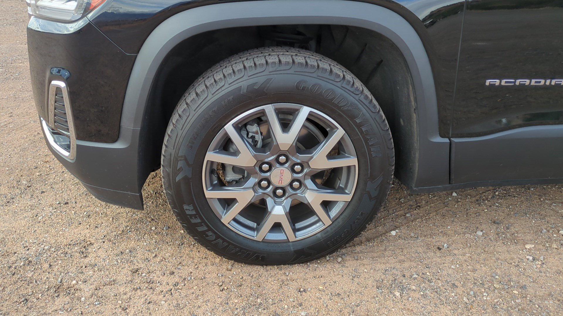 Used 2022 GMC Acadia SLT w/ Technology Package image 11