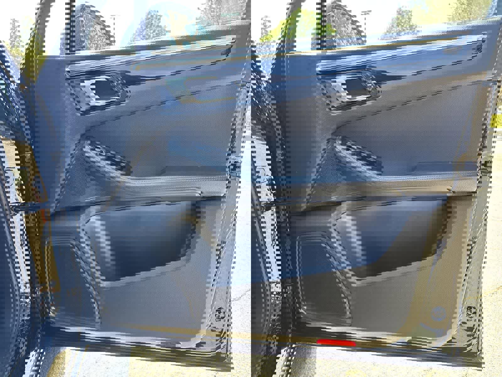 Used 2022 Porsche Macan image 38