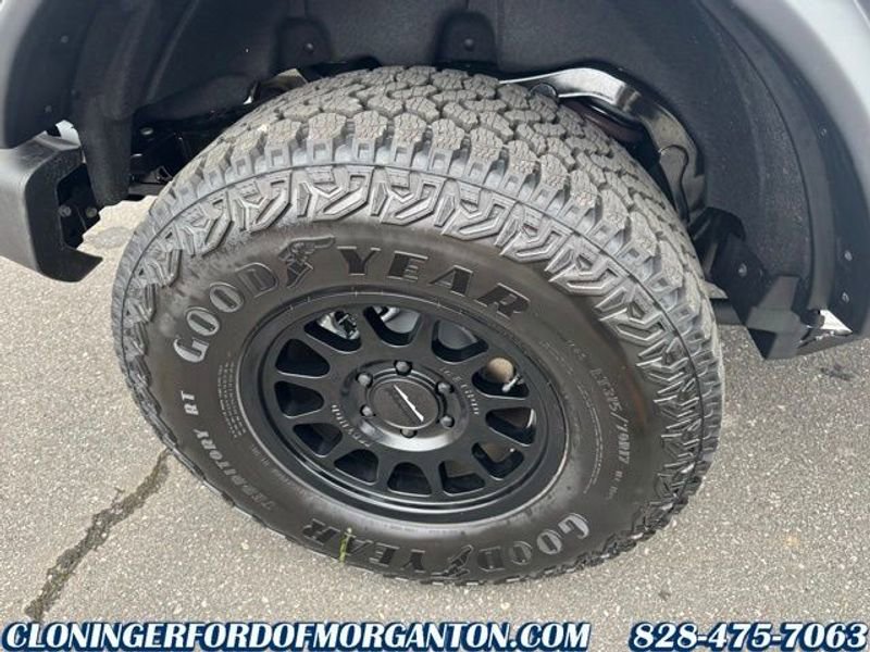 New 2025 Ford Bronco 4-Door image 13