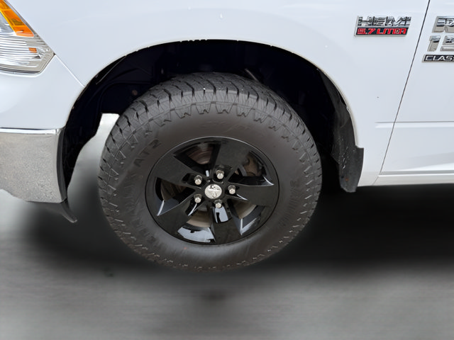 Used 2023 RAM 1500 Classic SLT w/ Protection Group AWD/4WD image 22