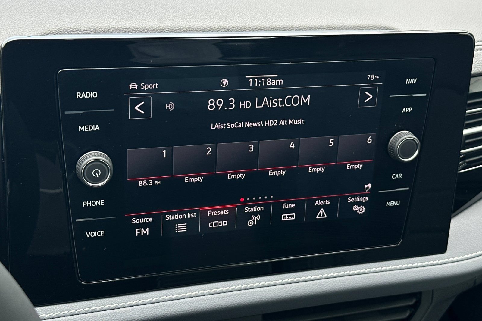New 2026 Volkswagen Jetta SEL FWD image 15