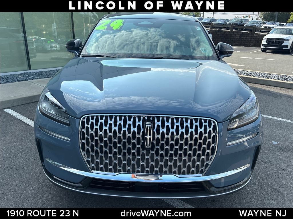 Certified 2024 Lincoln Corsair AWD w/ Equipment Group 101A image 11