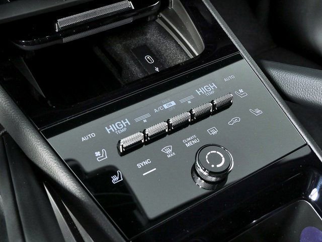 New 2026 Porsche Cayenne image 18