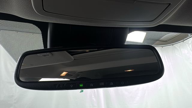 Used 2024 Toyota Sienna XLE image 33