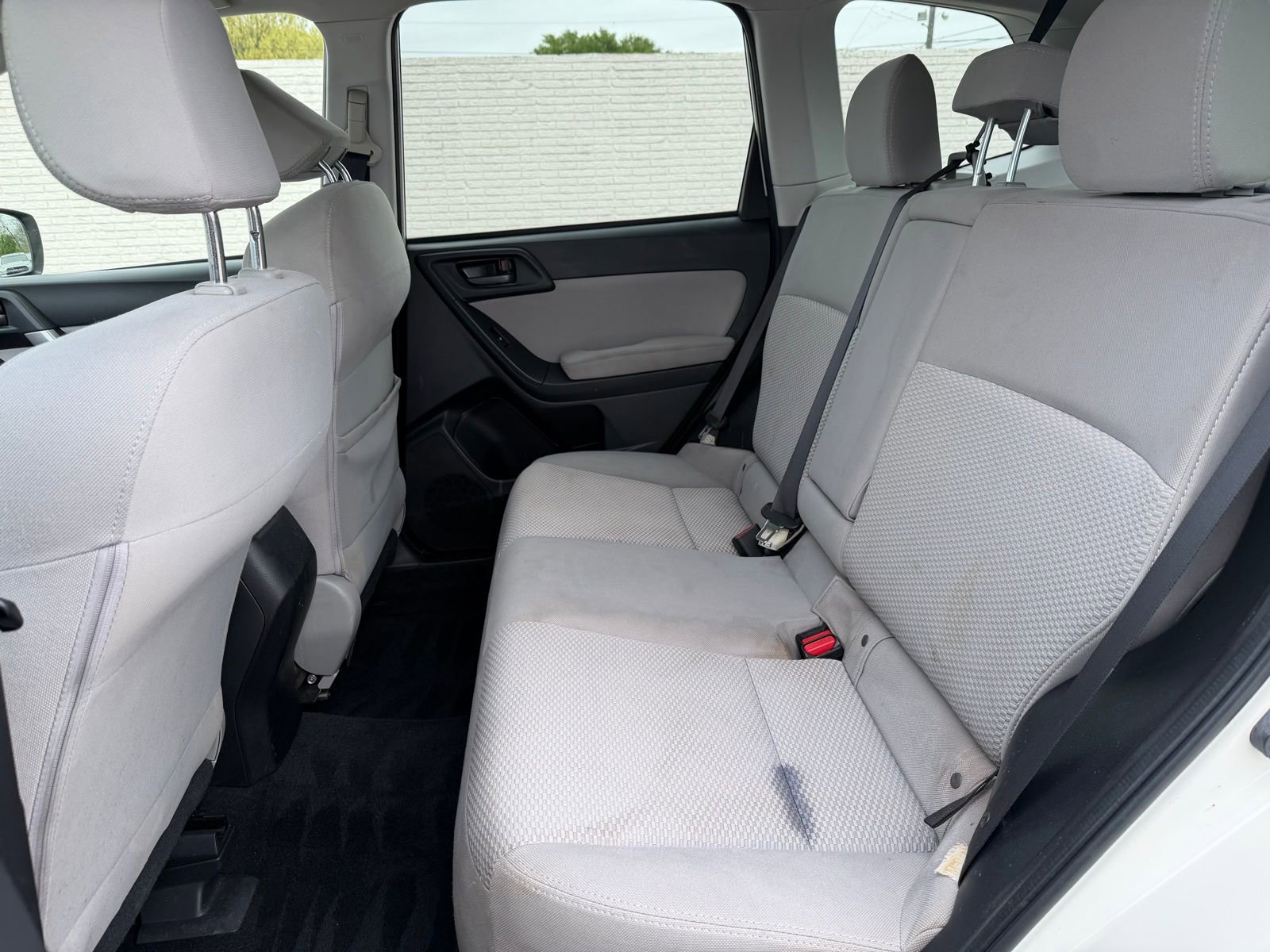 Used 2015 Subaru Forester 2.5i Premium w/ All-Weather Package image 21